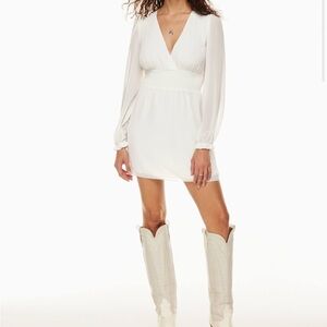 Aritiza Wilfred Wistful Dress - White (S)